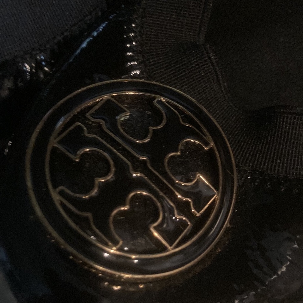 Tory Burch - Picture 3 of 6